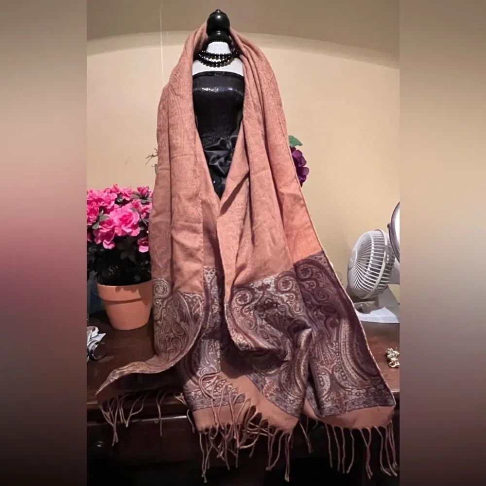 NEW FELICIANI MADE IN ITALY SCARF LONG